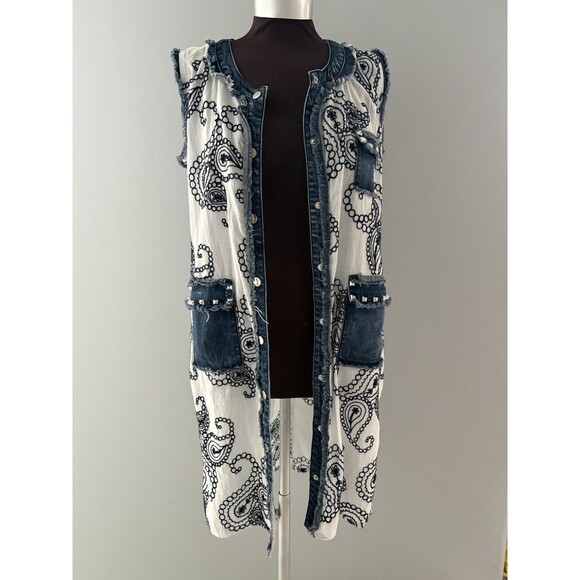 Adore Duster Size M White & Demin Paisley Embroidery Studded Long Vest - Picture 2 of 12
